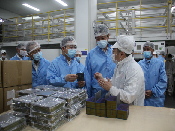 市委書記靳國(guó)衛(wèi)、市委副書記、代市長(zhǎng)王心宇到我司調(diào)研工作